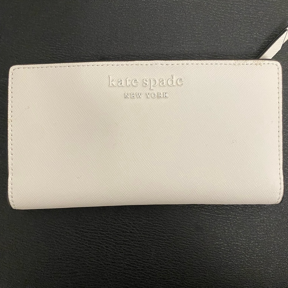 White Kate Spade Wallet